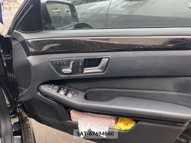 Mercedes Benz E-CLASS 2014-02 7358711-16