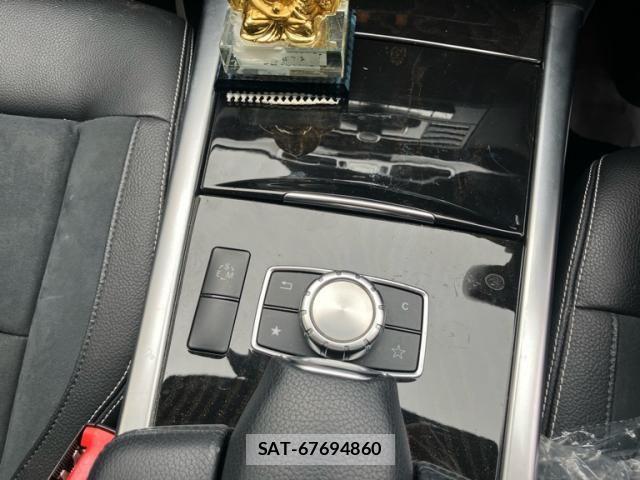 Mercedes Benz E-CLASS 2014-02 7358711-19