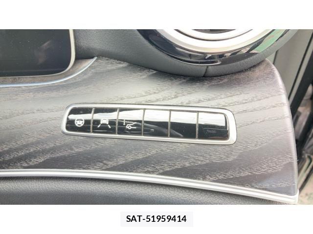 Mercedes Benz E-CLASS 2019-12 7392823-14
