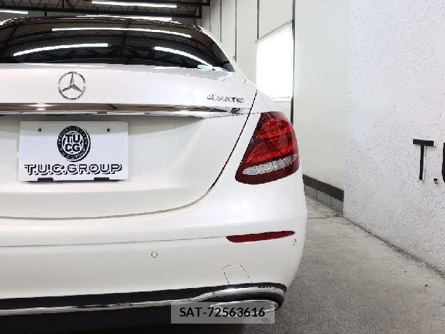 Mercedes Benz E-CLASS 2017-02 7455705-14