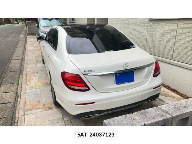 Mercedes Benz E-CLASS 2016-11 7455707-1