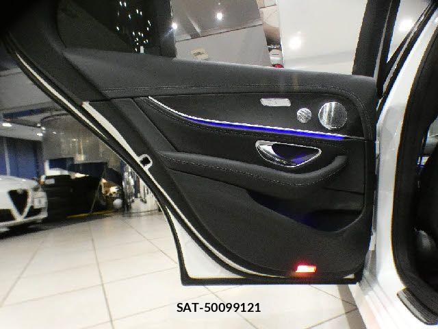 Mercedes Benz E-CLASS 2017-08 7509174-21