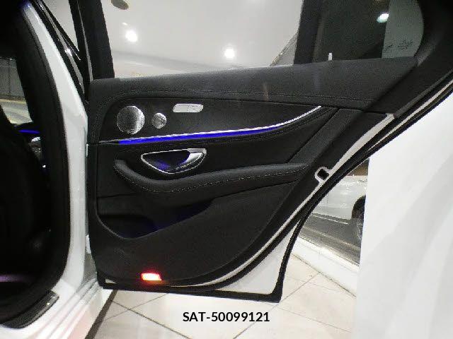 Mercedes Benz E-CLASS 2017-08 7509174-23