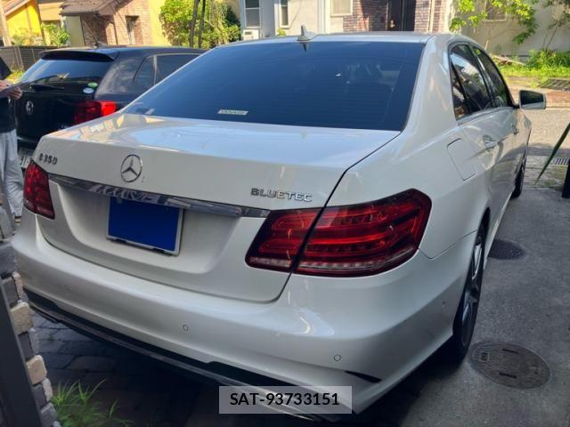 Mercedes Benz E-CLASS 2013-09 7501453-3
