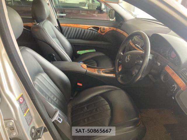 Mercedes Benz E-CLASS 2009-03 7501455-11