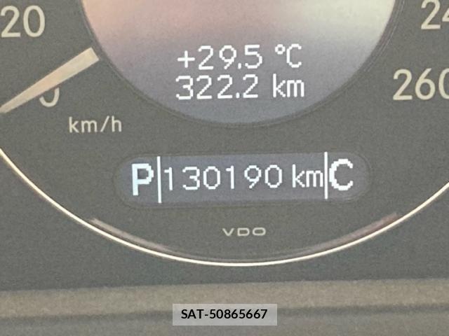 Mercedes Benz E-CLASS 2009-03 7501455-20