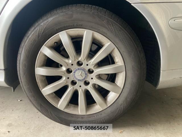 Mercedes Benz E-CLASS 2009-03 7501455-7