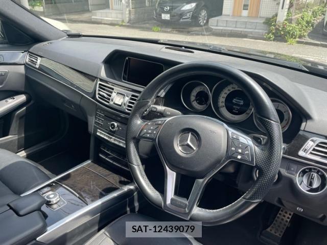 Mercedes Benz E-CLASS 2015-12 7617995-12