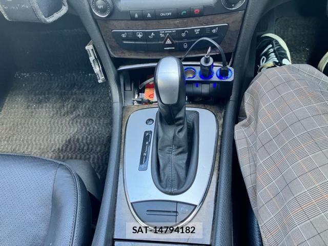 Mercedes Benz E-CLASS 2005-06 7617998-15