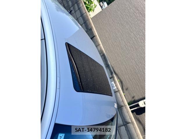 Mercedes Benz E-CLASS 2005-06 7617998-23
