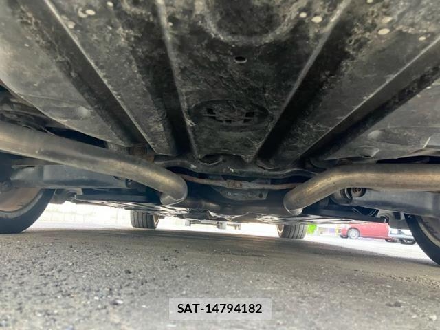 Mercedes Benz E-CLASS 2005-06 7617998-5
