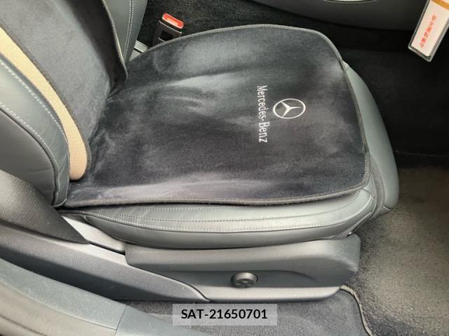Mercedes Benz E-CLASS 2020-10 7617987-13