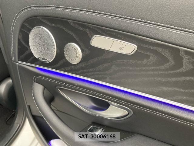 Mercedes Benz E-CLASS 2016-08 7617990-12