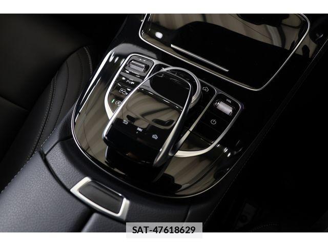 Mercedes Benz E-CLASS 2019-06 7725526-16