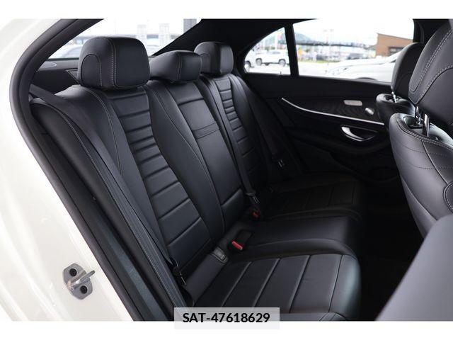 Mercedes Benz E-CLASS 2019-06 7725526-27
