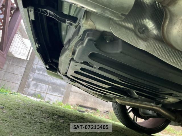 Mercedes Benz E-CLASS 2009-12 7725536-9