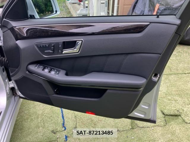 Mercedes Benz E-CLASS 2009-12 7725536-12