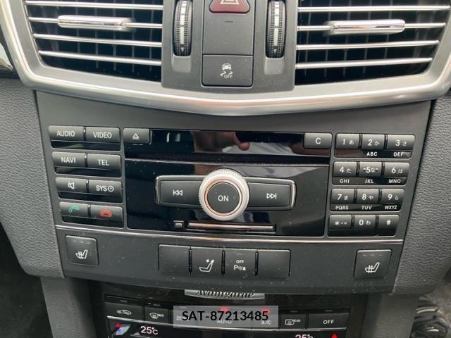 Mercedes Benz E-CLASS 2009-12 7725536-20