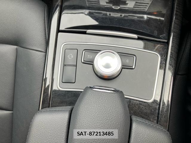 Mercedes Benz E-CLASS 2009-12 7725536-22