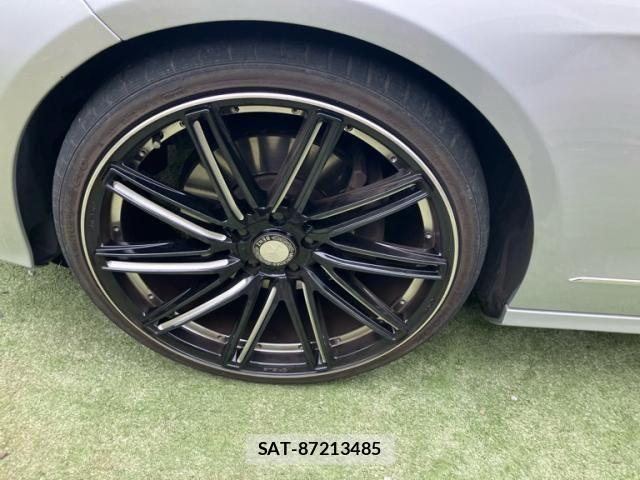 Mercedes Benz E-CLASS 2009-12 7725536-7