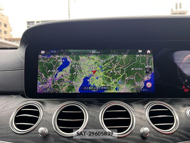 Mercedes Benz E-CLASS 2021-01 7786940-13