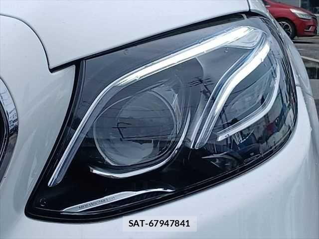 Mercedes Benz E-CLASS 2017-12 7877686-21