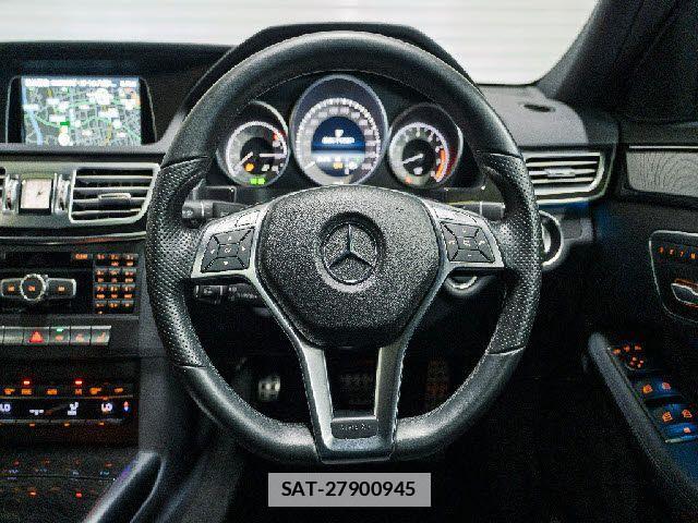 Mercedes Benz E-CLASS 2014-08 7902931-9