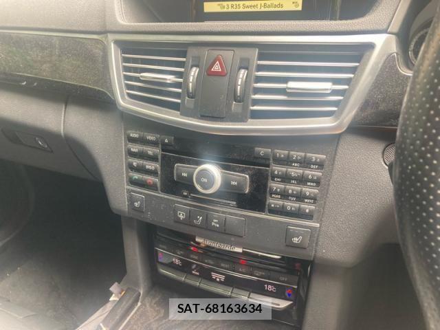 Mercedes Benz E-CLASS 2010-12 7962583-14