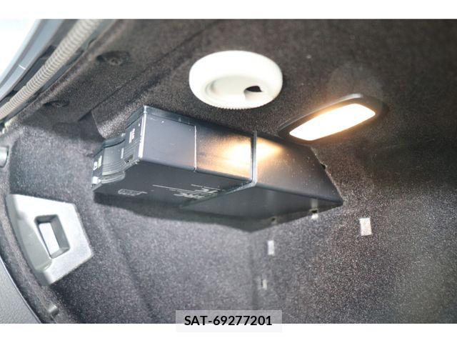 Mercedes Benz E-CLASS 2017-09 7962580-24