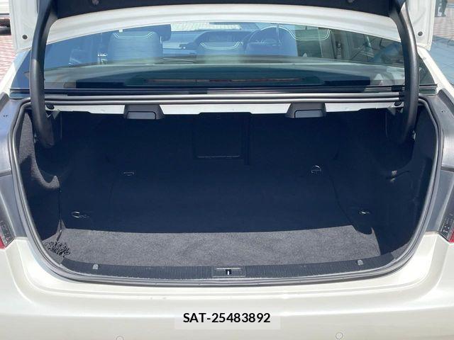 Mercedes Benz E-CLASS 2015-06 7962579-10