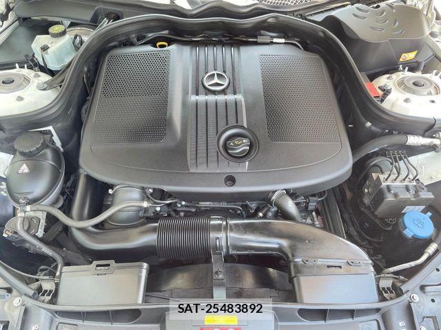 Mercedes Benz E-CLASS 2015-06 7962579-18