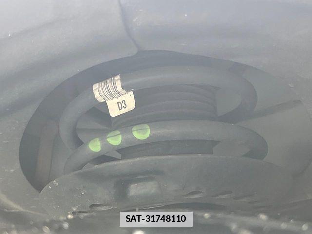 Mercedes Benz E-CLASS 2014-06 7979938-19