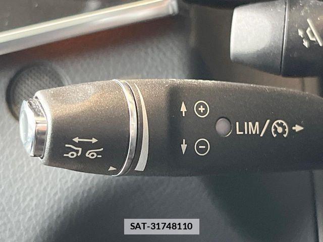 Mercedes Benz E-CLASS 2014-06 7979938-6