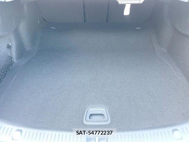 Mercedes Benz E-CLASS 2017-06 7979934-10