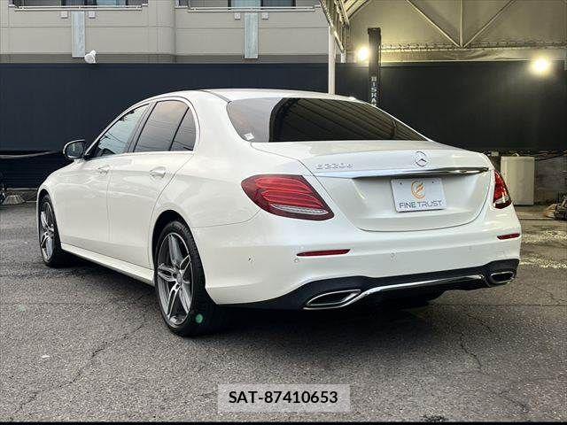 Mercedes Benz E-CLASS 2016-09 7979936-17