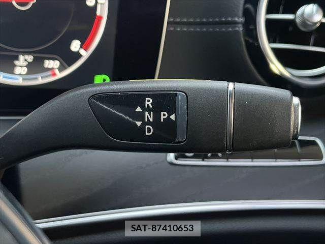 Mercedes Benz E-CLASS 2016-09 7979936-29