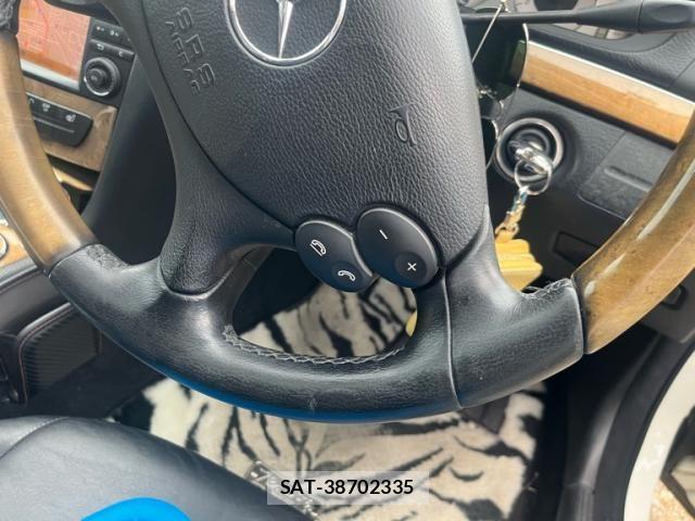 Mercedes Benz E-CLASS 2008-09 7979941-11