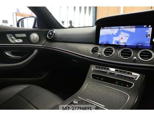 Mercedes Benz E-CLASS 2021-12 7979927-16