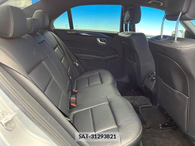 Mercedes Benz E-CLASS 2015-07 7979939-9