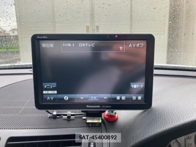 Mercedes Benz E-CLASS 2006-12 8036680-23