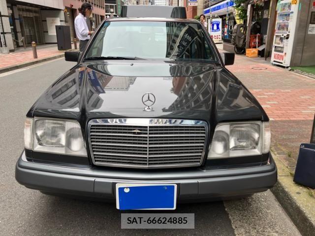 Mercedes Benz E-CLASS 1995-03 8036679-1