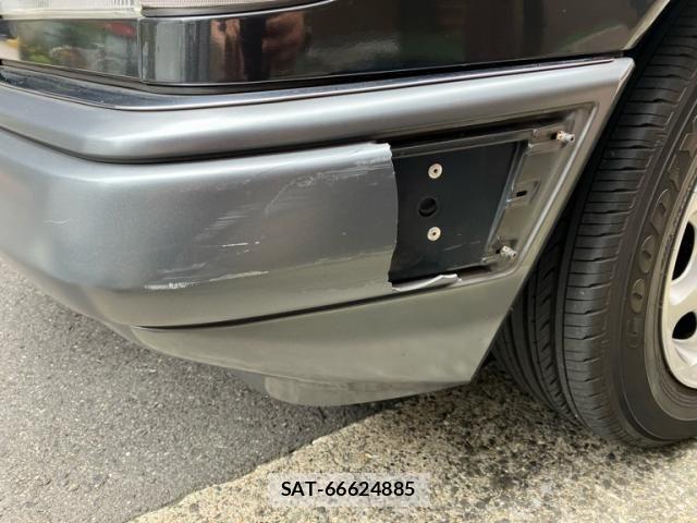 Mercedes Benz E-CLASS 1995-03 8036679-26