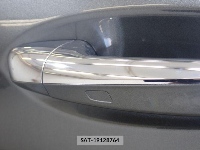 Mercedes Benz E-CLASS 2021-03 8074539-10