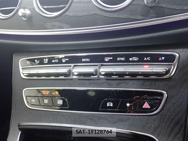Mercedes Benz E-CLASS 2021-03 8074539-13