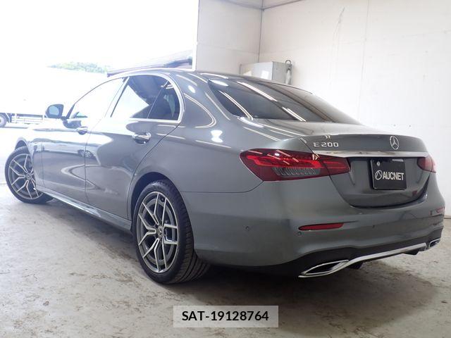 Mercedes Benz E-CLASS 2021-03 8074539-2