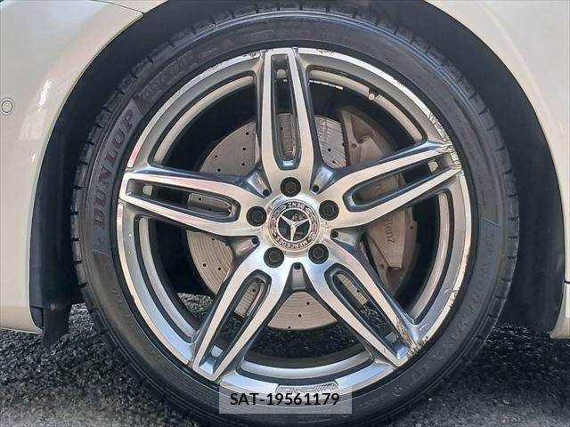 Mercedes Benz E-CLASS 2017-06 8100376-26