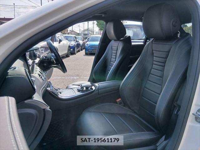 Mercedes Benz E-CLASS 2017-06 8100376-28