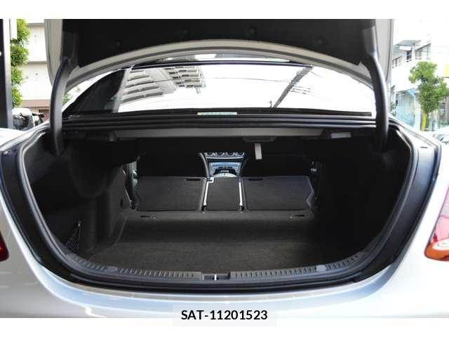 Mercedes Benz E-CLASS 2019-05 8131174-28