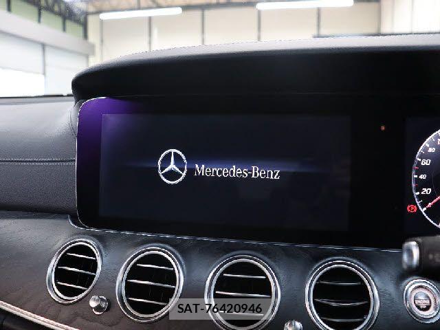 Mercedes Benz E-CLASS 2017-03 8146145-9