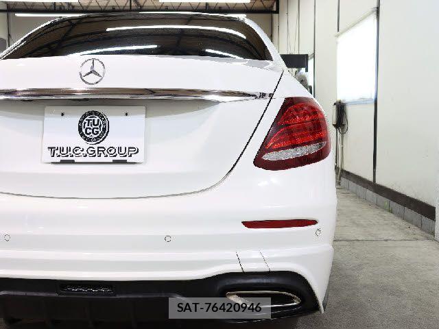 Mercedes Benz E-CLASS 2017-03 8146145-14